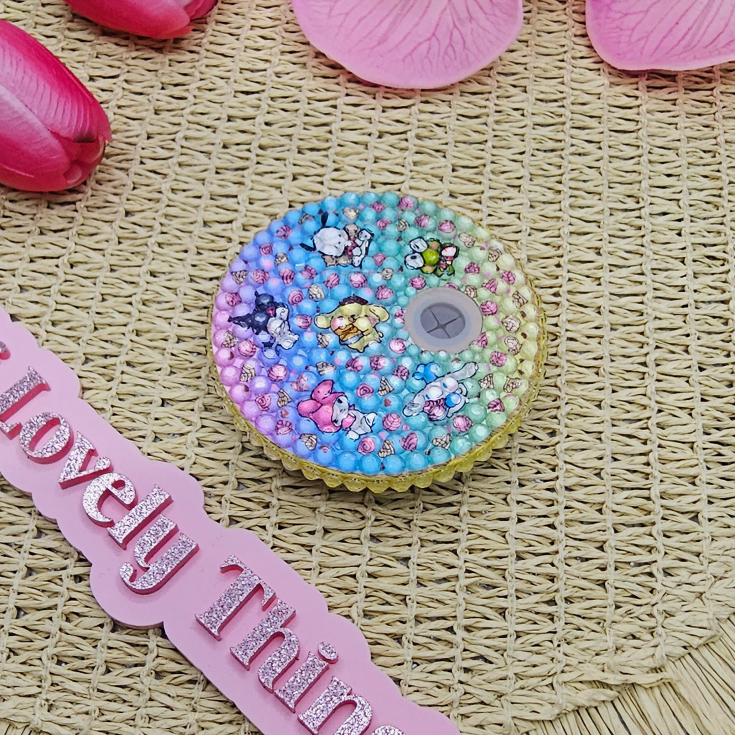 Cafecito & Chisme Snowglobe