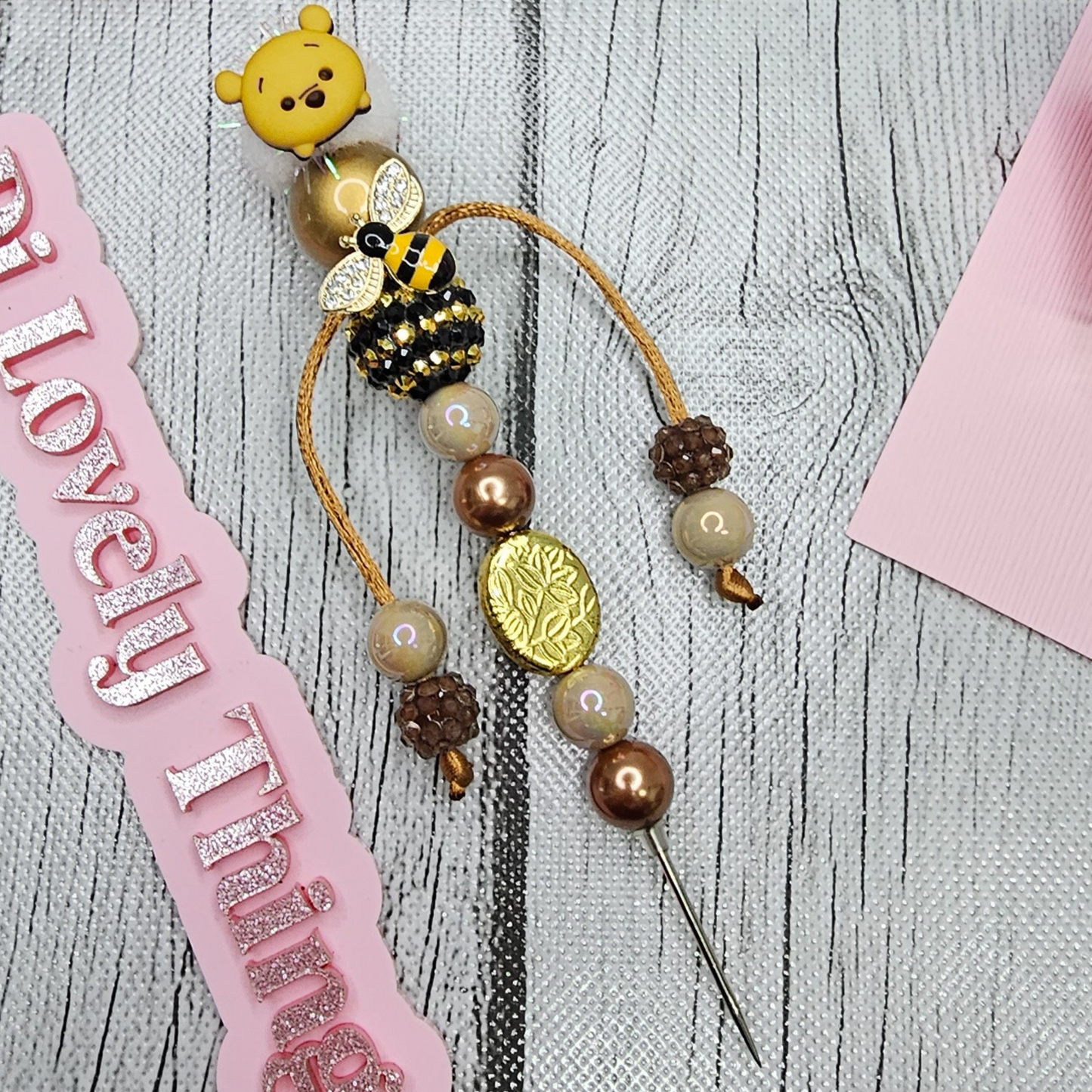 Punzon (Teddy & Bee)