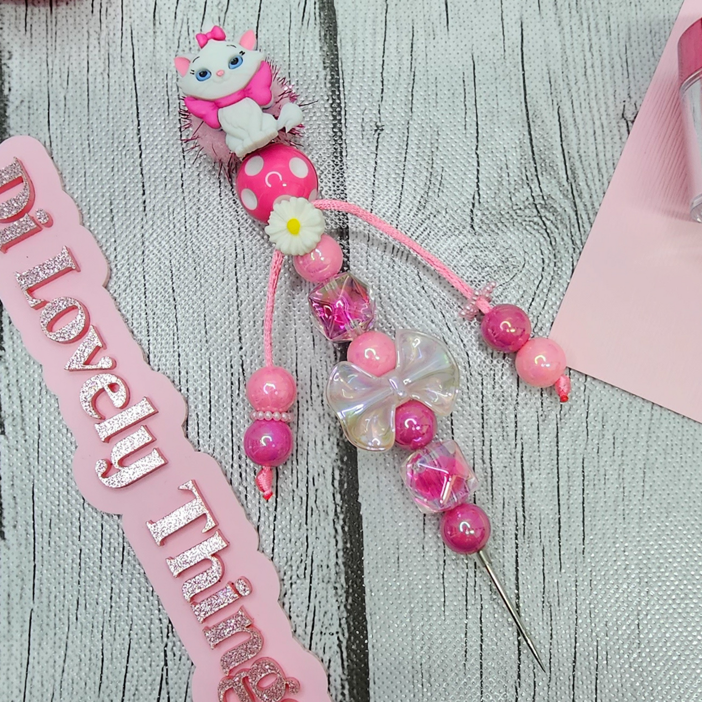 Punzon (Pink Kittie)