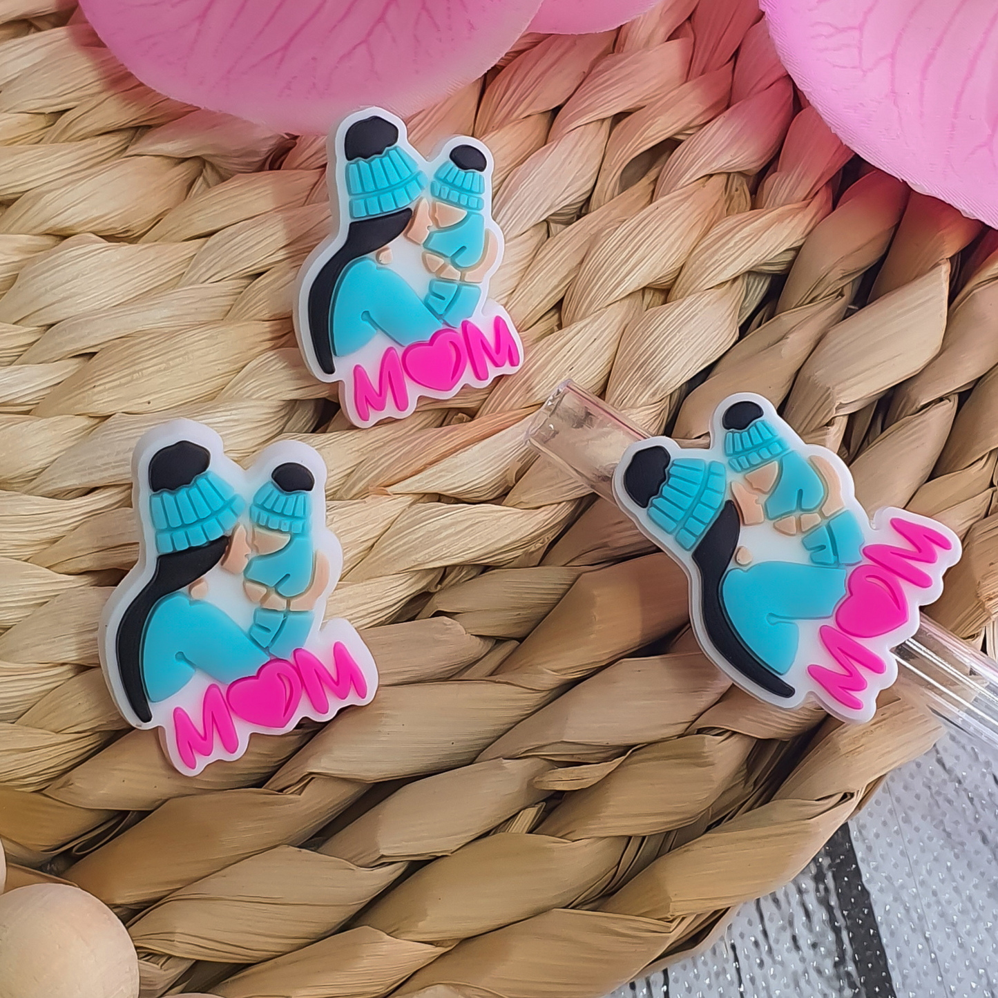 Mom / Straw Toppers