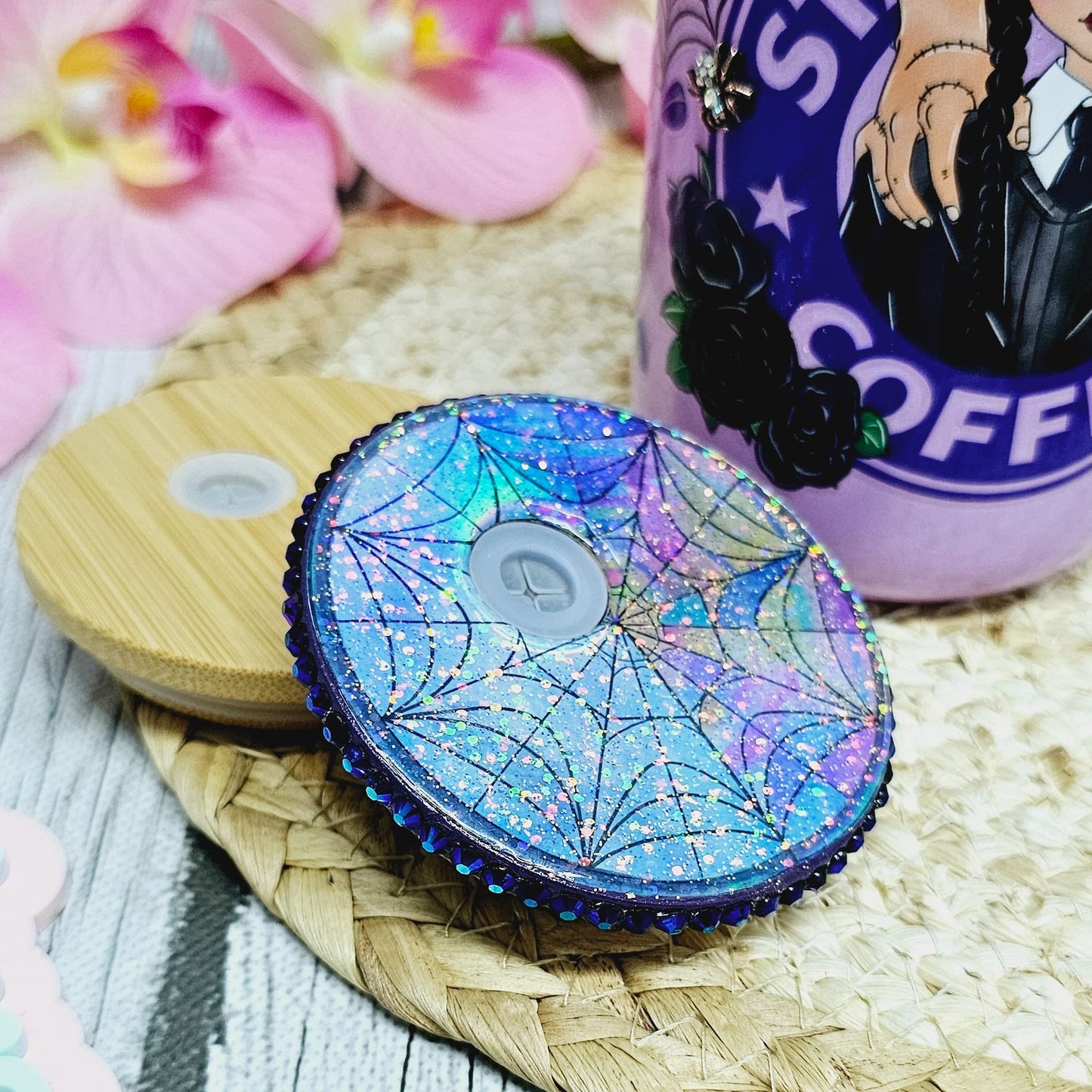 Spooky Girl Glass Can